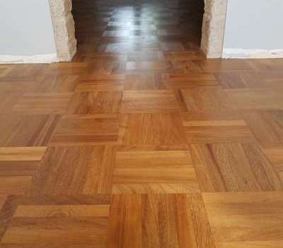 Parquet rovere industriale a quadrotte alternate